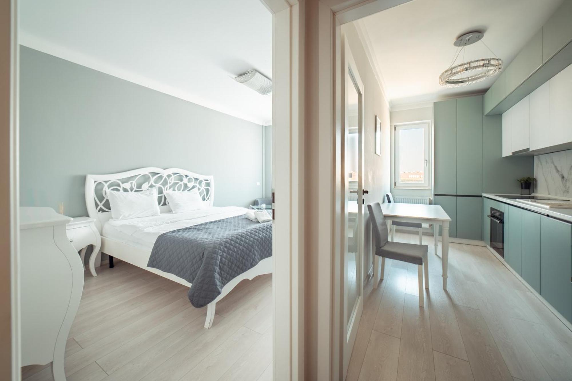 Cozy Apartments At Q Residence - Palas Mall Iasi Exterior foto